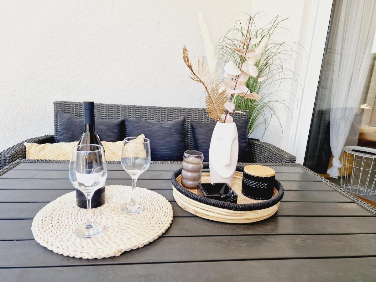 Apartment Melani Vir Ngoại thất bức ảnh