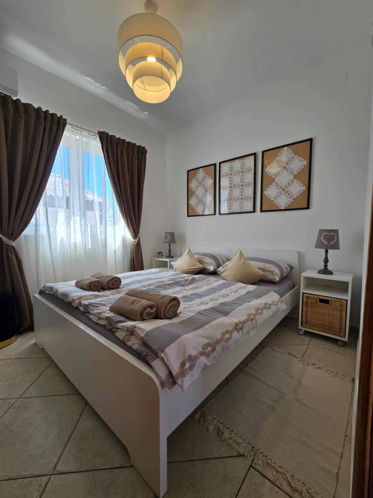 Apartment Melani Vir Ngoại thất bức ảnh