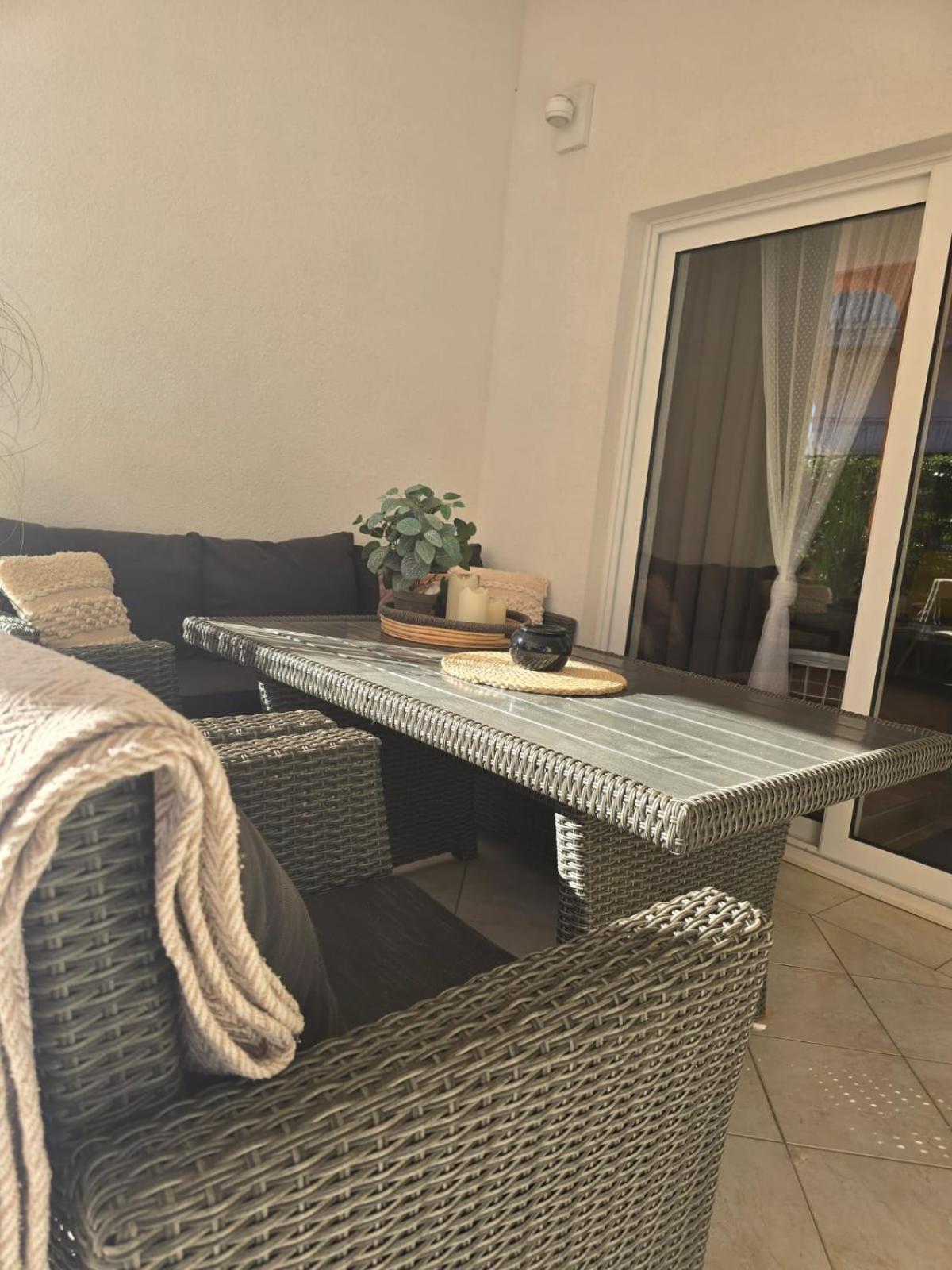 Apartment Melani Vir Ngoại thất bức ảnh