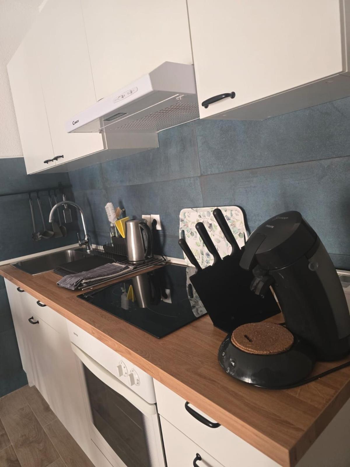 Apartment Melani Vir Ngoại thất bức ảnh