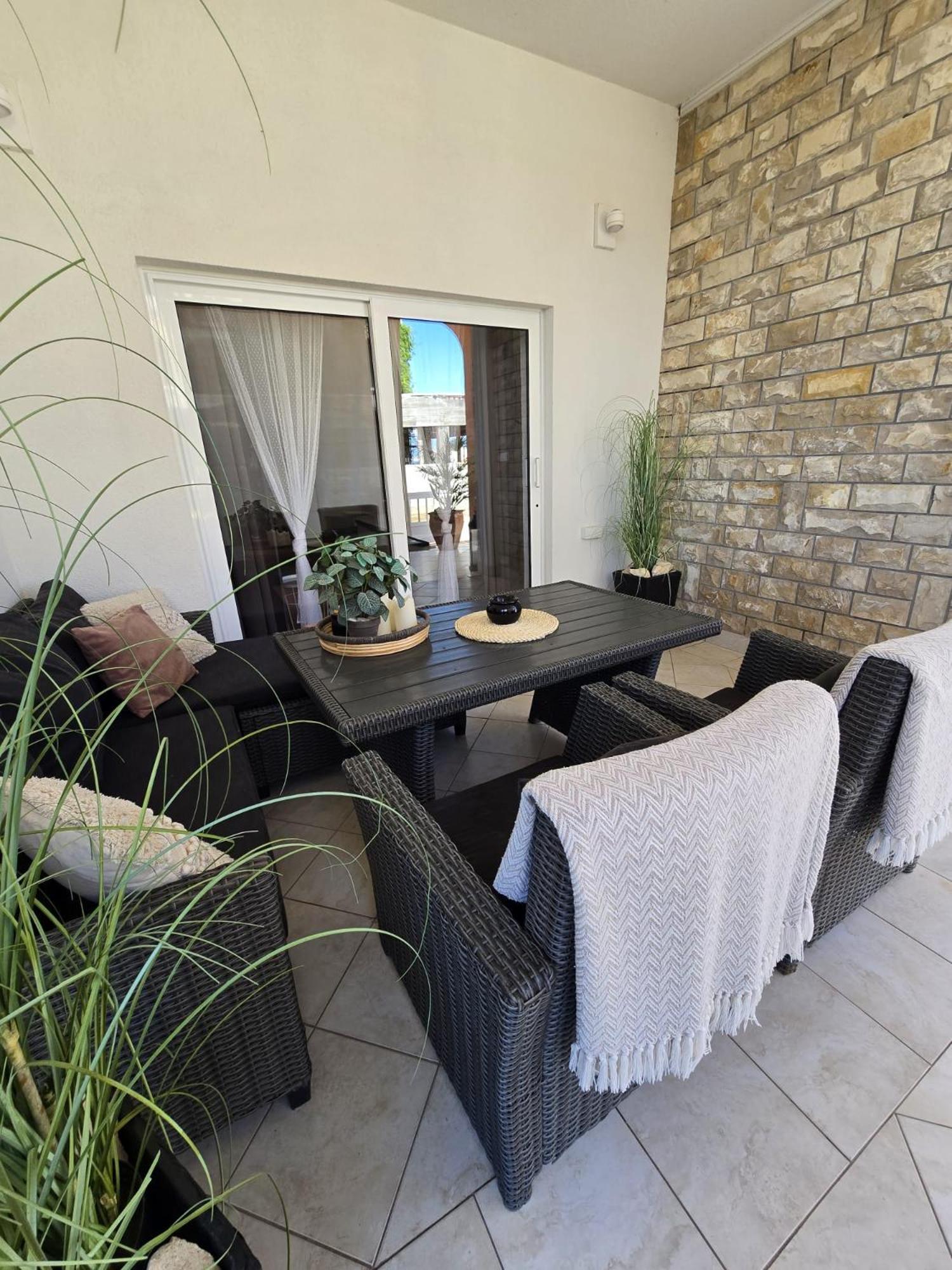 Apartment Melani Vir Ngoại thất bức ảnh